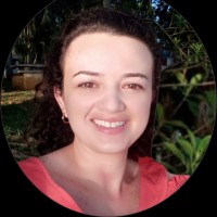 Karen Munhoz Villar de Paula