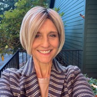 Carmen L Williams