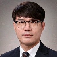 Seong Cheol Hwang