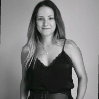 Débora Lopes Oliveira