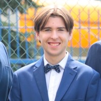 Maciek Lubos