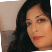 Gunseli Yalcinkaya