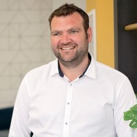Matthew Earnshaw