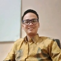 Jusri Memem, Sst., M.Si