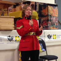Cari Lougheed