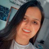 Analine Carvalho