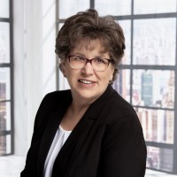 Laura Laramore, Cic