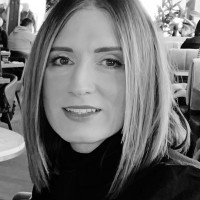 Elizabeth Mcneil