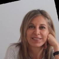 ILIANA BUSTOS
