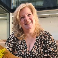 Anne Wielakker