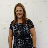 Andréia L