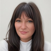 Tanya Taylor Miciak