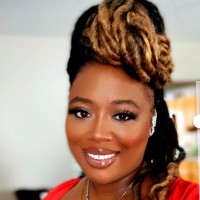Mona Miles