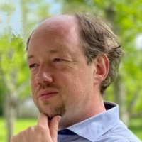 Christoph Riedmann