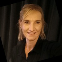 Karin De Deckere