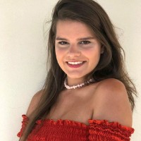 Isabela Robert