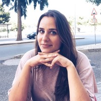 Ana Maria Araújo