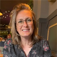 Hellen Van Beek - Postmaa