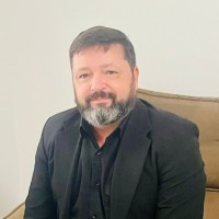 Sílvio César Flores