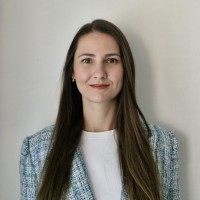 Barbora Emadi
