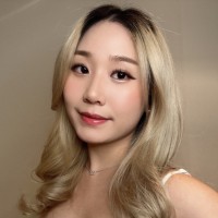 Yuna Lee