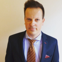 Péter Újvári
