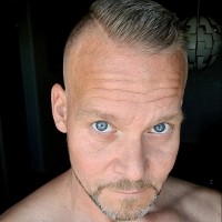 Kristoffer Lemon