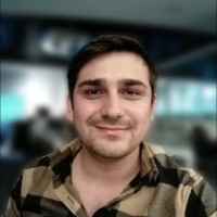 Özgür Akburu
