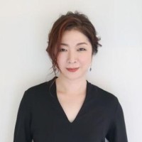 丸山由紀子