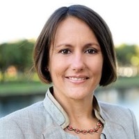 Ananda Bergeron, Pe