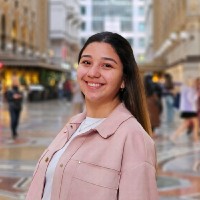 Julia De Siqueira Sousa