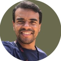 Ayrton Farias