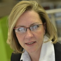 Gwenda Lewis