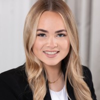 Eve Hallett