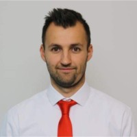 Csaba Toth
