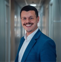 João Vitor Avelleda Borstnez
