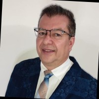 Jorge E Puerta Arango