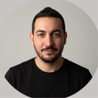 Can Özparlak