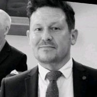Damian Kelly