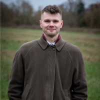 Dominic Mills