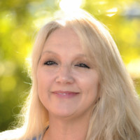Stephanie King