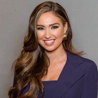 Kelly Hutchinson