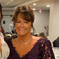 Kim Farrell
