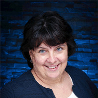 Monique Hol- Van Der Linden