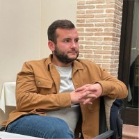 Carlos Raya