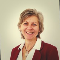 Jayne Edwards