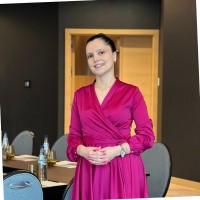 Kristine Vardosanidze