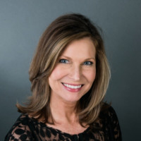 Lori L.