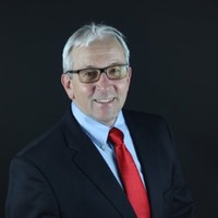 Paul Lowe