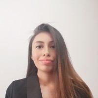 Ivonne Flores